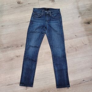 Joe's Jeans Dark Denim Women's Skinny Jeans. Size 24